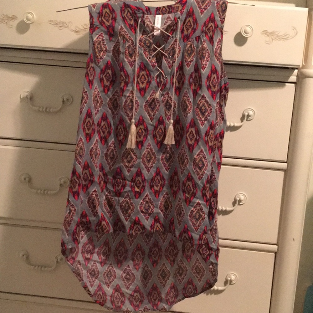 High-low, colorful tank top shirt